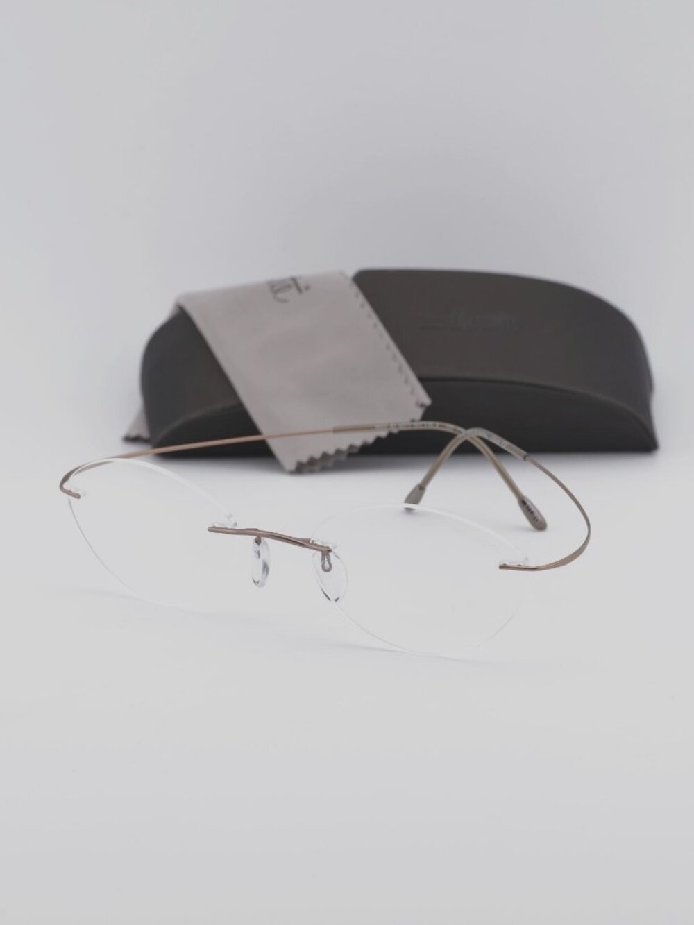 Silhouette TITAN MINIMAL ART THE MUST COLLECTION 6683 6073 Eyeglasses Gold 50mm